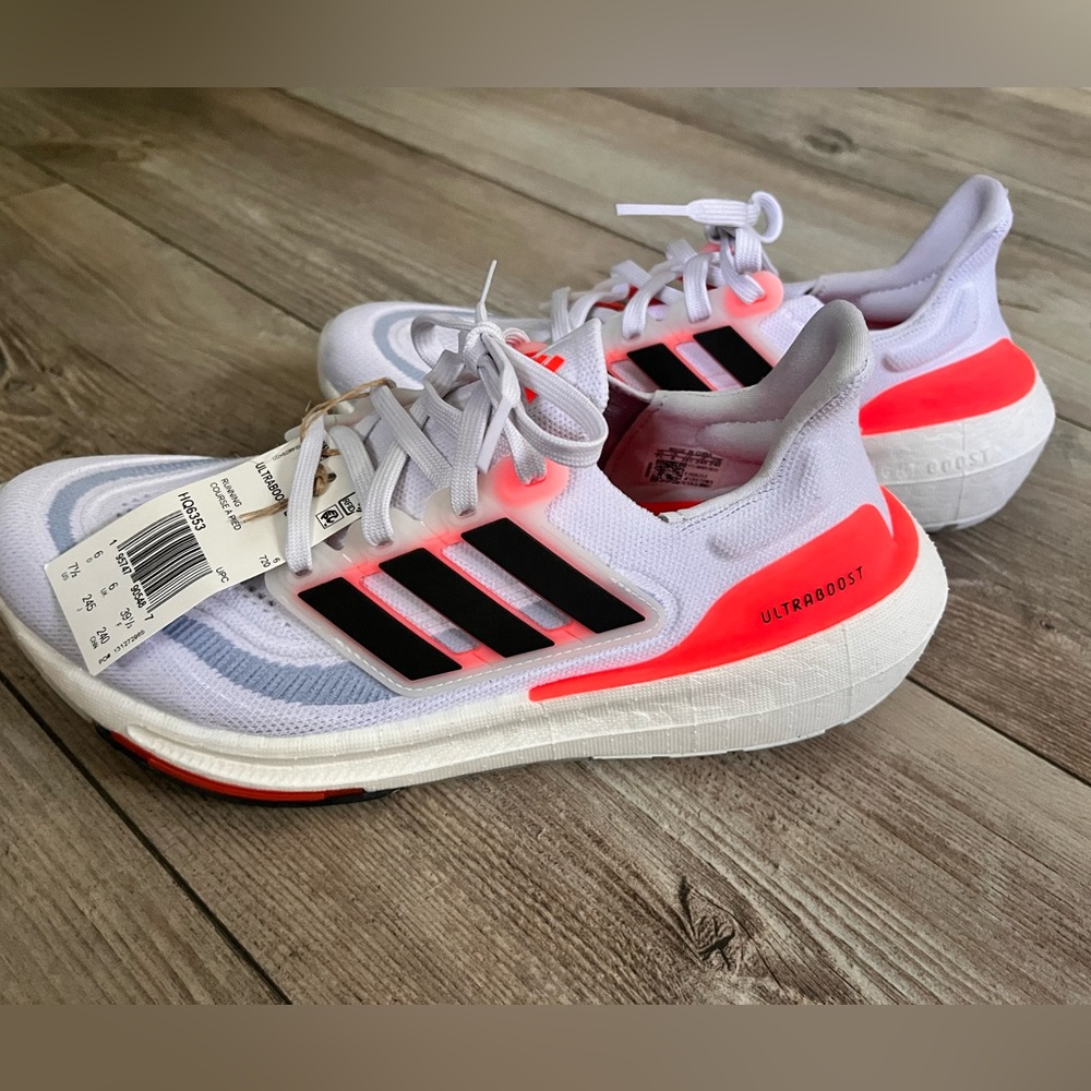 Adidas ultra boost light